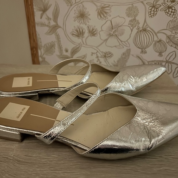 Dolce Vita Pointed Flats - Picture 2 of 5